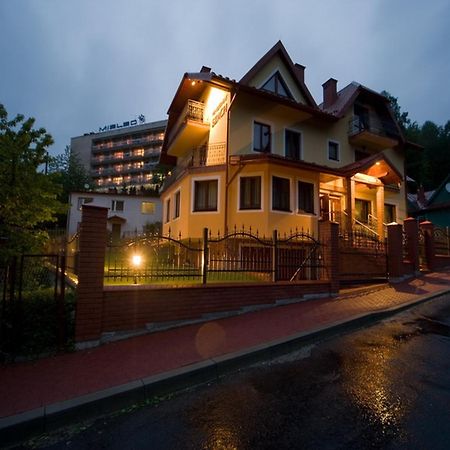 Pensjonat Szach Krynica-Zdrój Exterior foto