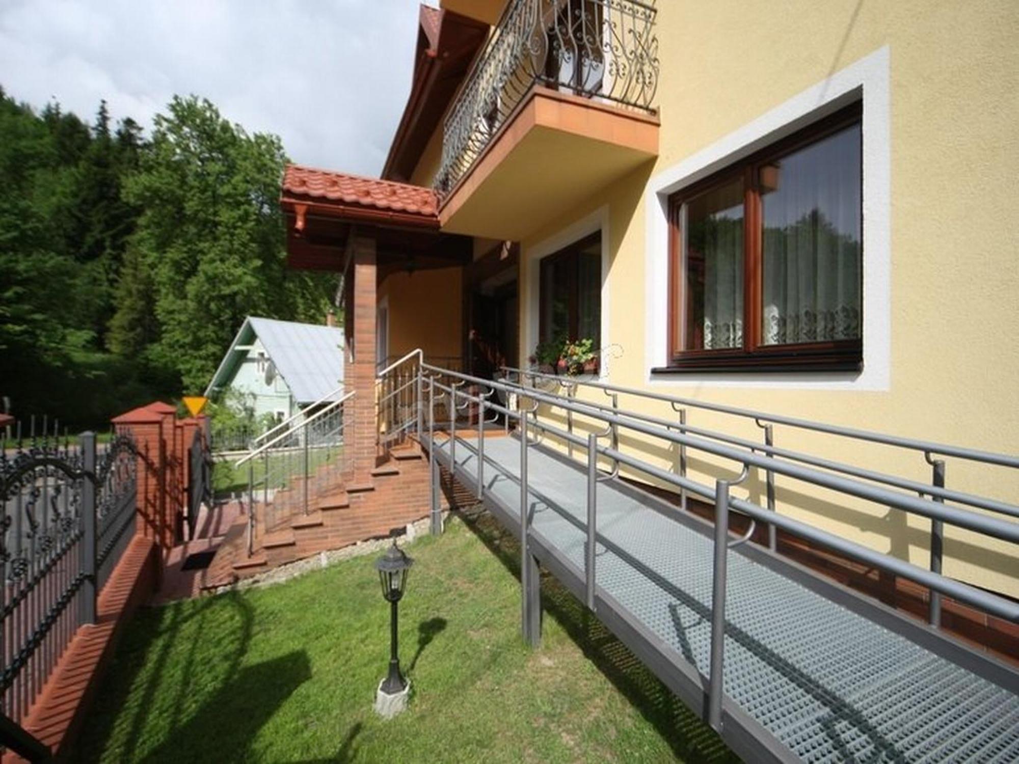 Pensjonat Szach Krynica-Zdrój Exterior foto